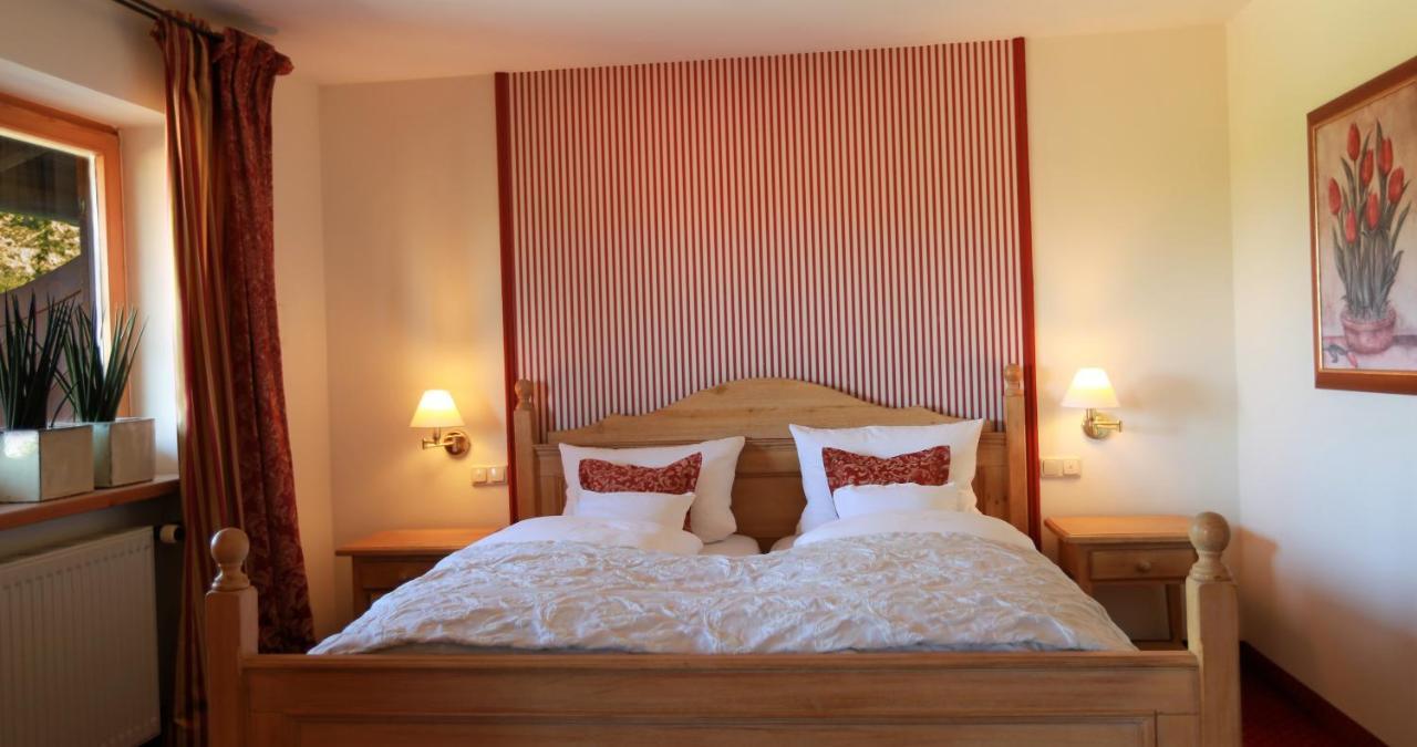 Kapler Alm Hotel Waakirchen Buitenkant foto